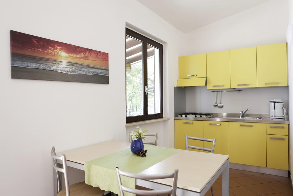Camping Zocco Manerba del Garda Exteriér fotografie